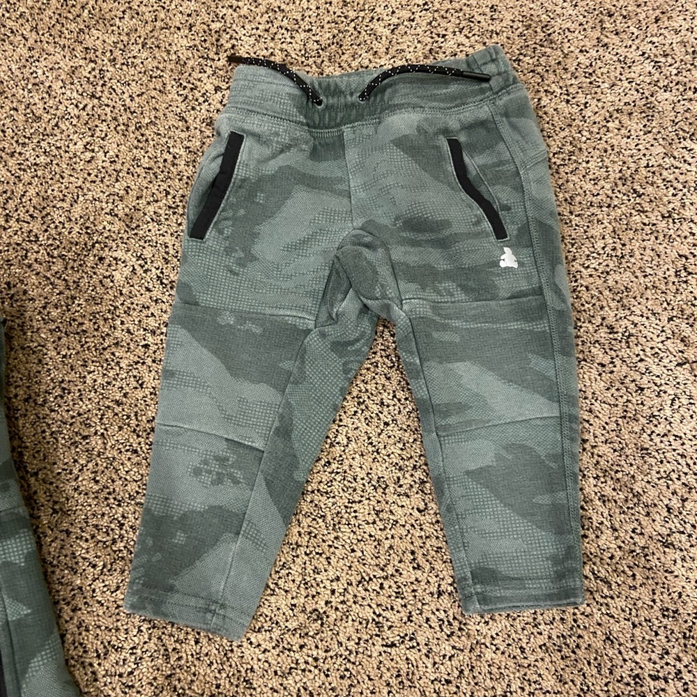 GAP jacket & pants set.  Jacket in excellent condition pants are slightly faded.